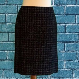 Ann Taylor Women's Black/White Tweed Patterned Suiting Skirt Sz 2 Lined